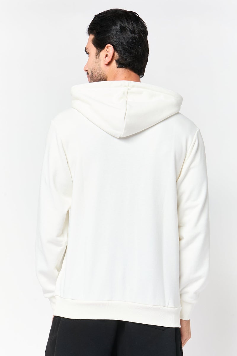 Reebok هودي رياضي للرجال بأكمام طويلة مناسب في الهواء الطلق، أبيض فاتح - Image 4